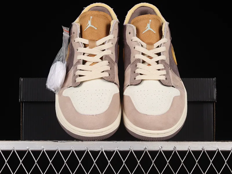 All categories Air Jordan Jordan series basketball shoes Air Jordan 1 Low Z version Air Jordan 1 Low "Taupe Hazet" AJ1 Joe 1 meter purple orange retro culture and leisure sports sneakers DN1635-200
